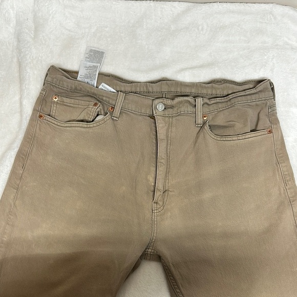 Levi's Tan Bootcut Jeans with Classic Stitching - Picture 4 of 9